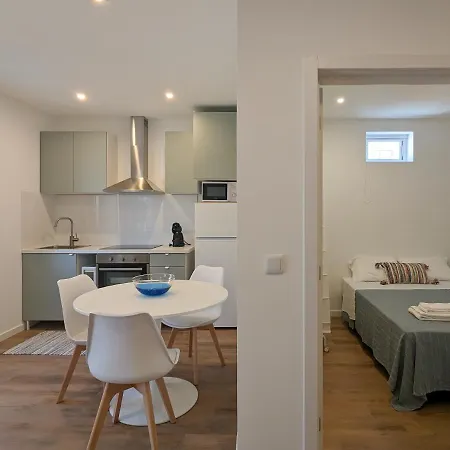 Canary's Matosinhos (Porto)